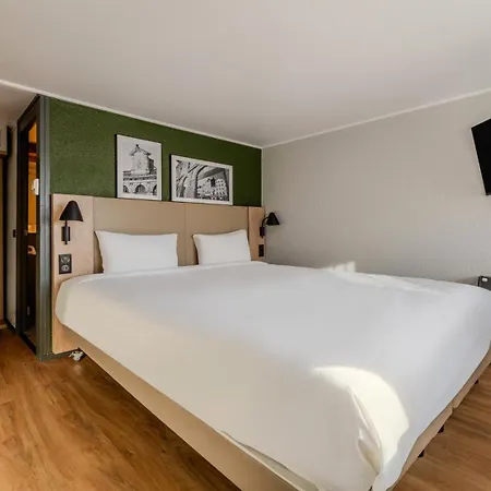 Campanile Hotel