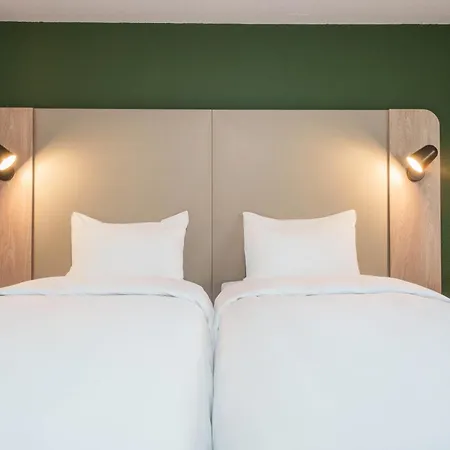 Hotel Campanile Nature - Meaux