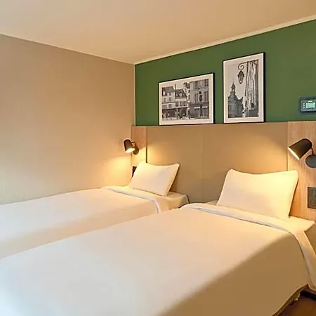 Hotel Campanile Nature -