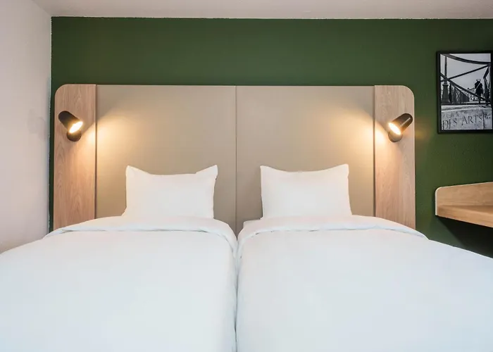 Hotell Campanile Nature - Meaux